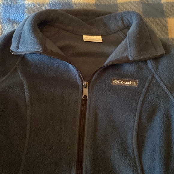 Women’s Columbia Benton Springs Small Navy Jacket - Picture 3 of 4